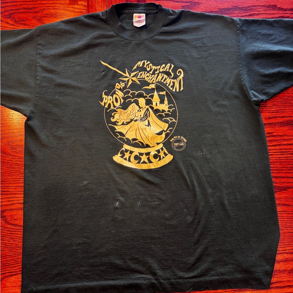 Vintage Mystical Enchantment Prom Tee -  Men’s size XXL - Dark Green